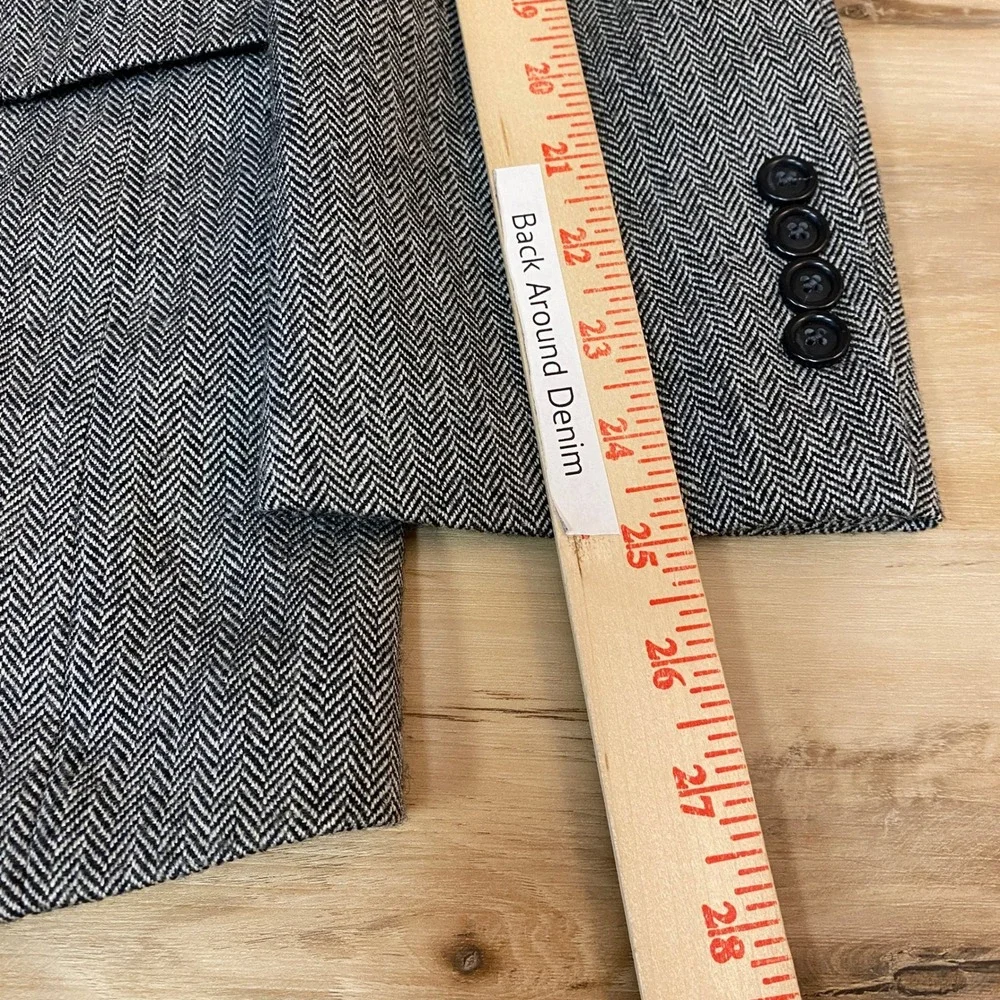 Jos A Bank Blazer 46R Herringbone Wool Sport Coat Mens 2 Button Gray